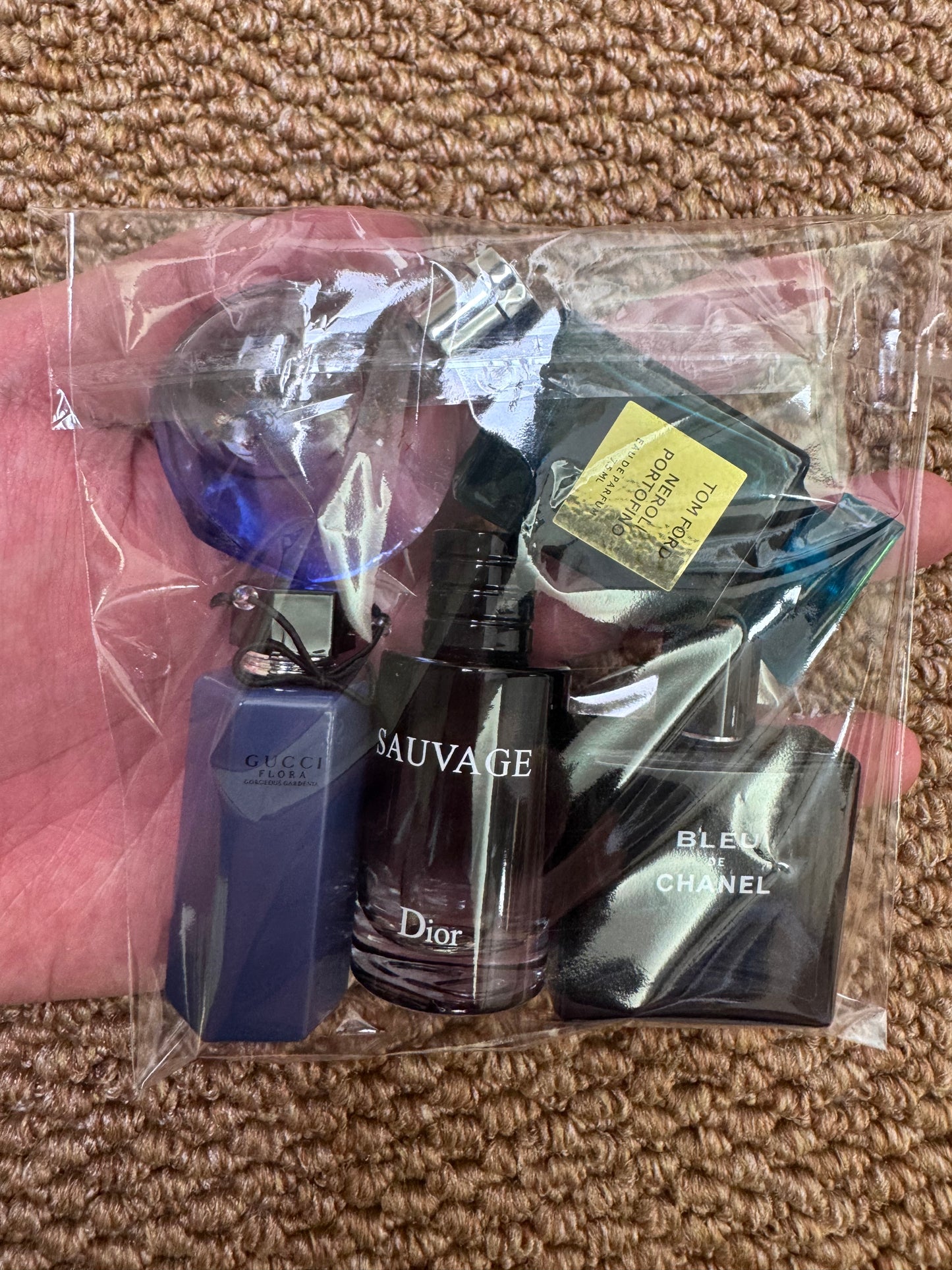 Combination perfume sample set for trial 5 samples