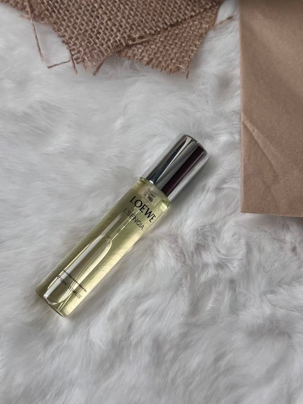 Combination perfume sample set for trial