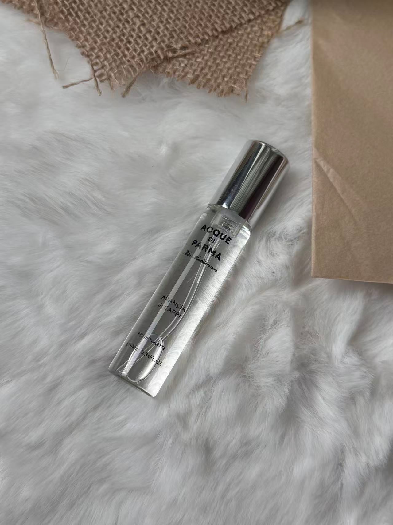 Combination perfume sample set for trial