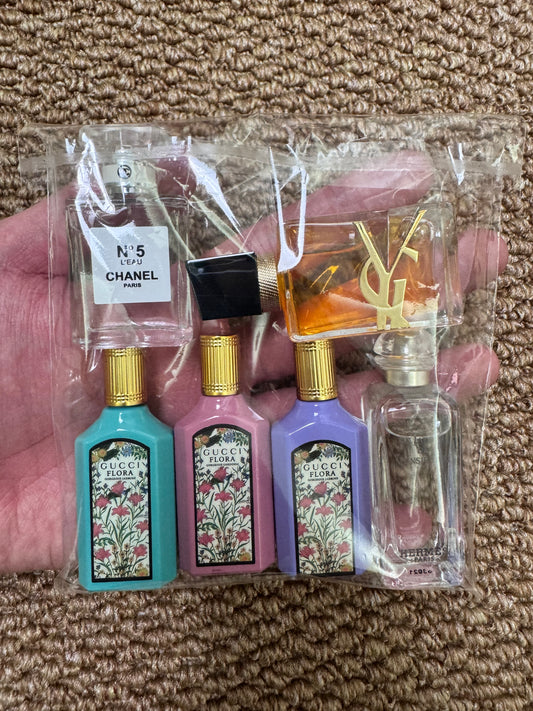 Combination perfume sample set for trial 6 samples