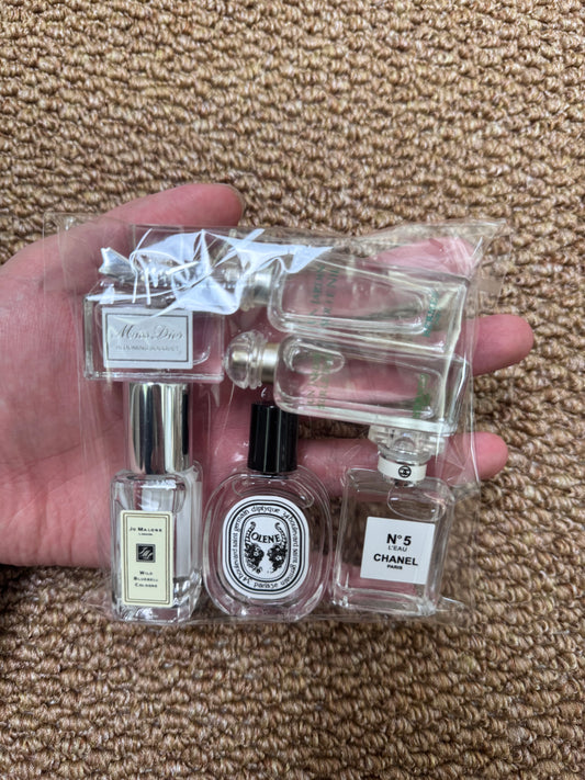 Combination perfume sample set for trial 6 samples