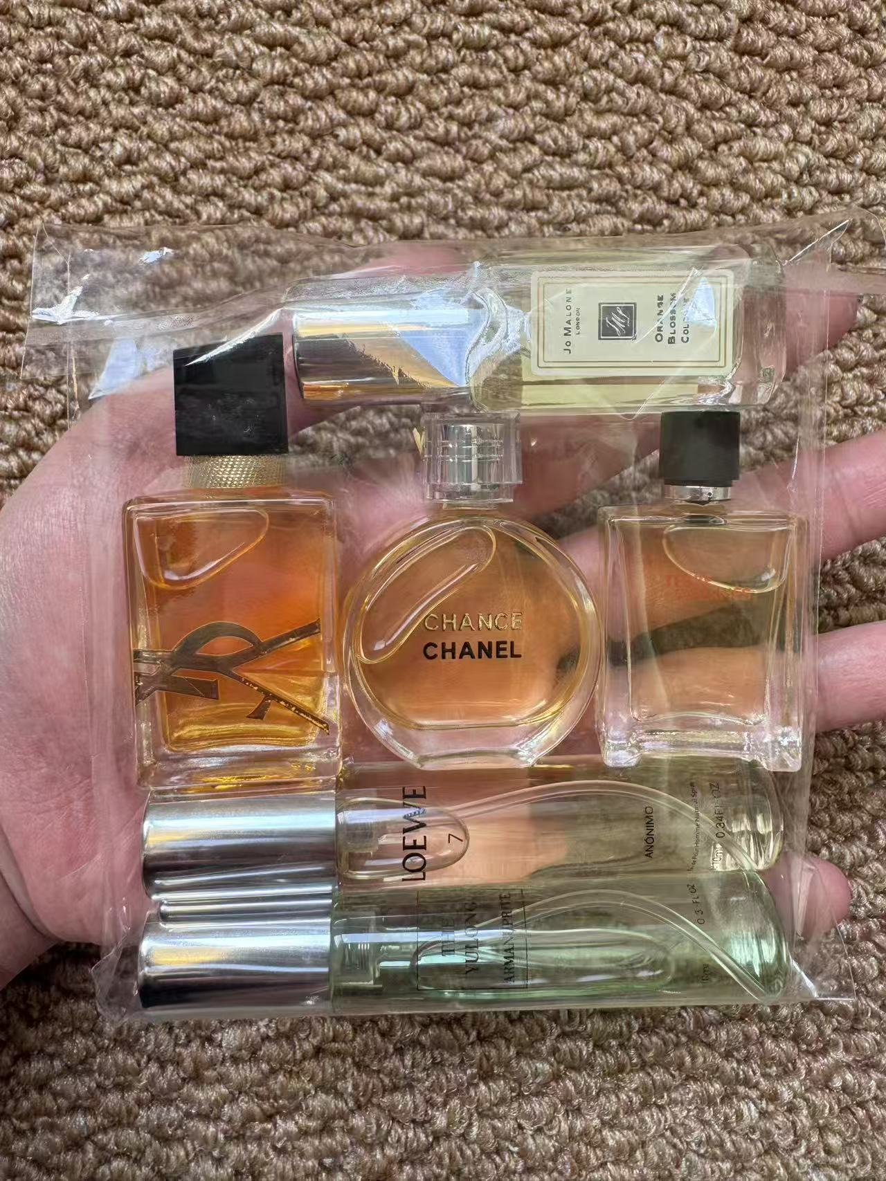 Combination perfume sample set for trial 6 samples