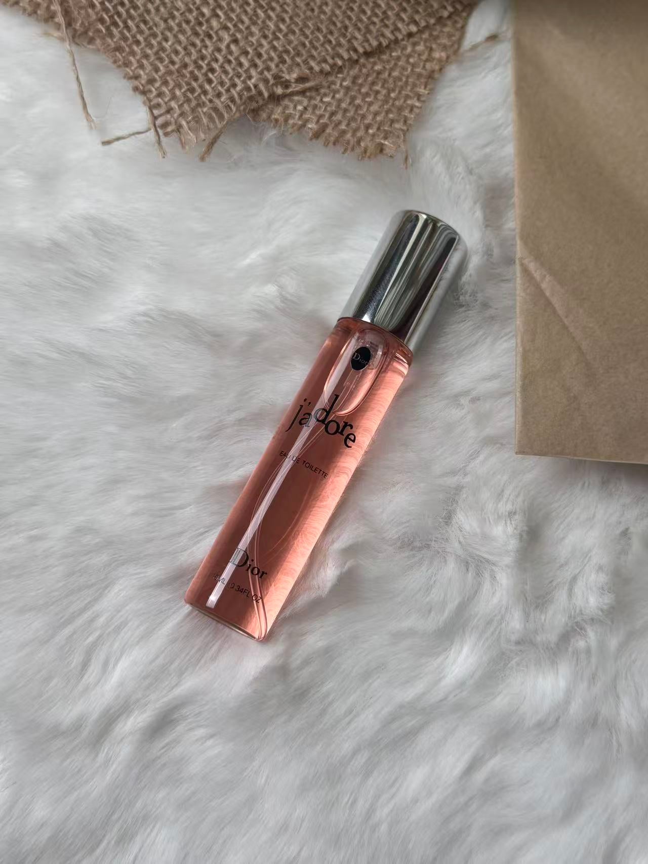Combination perfume sample set for trial